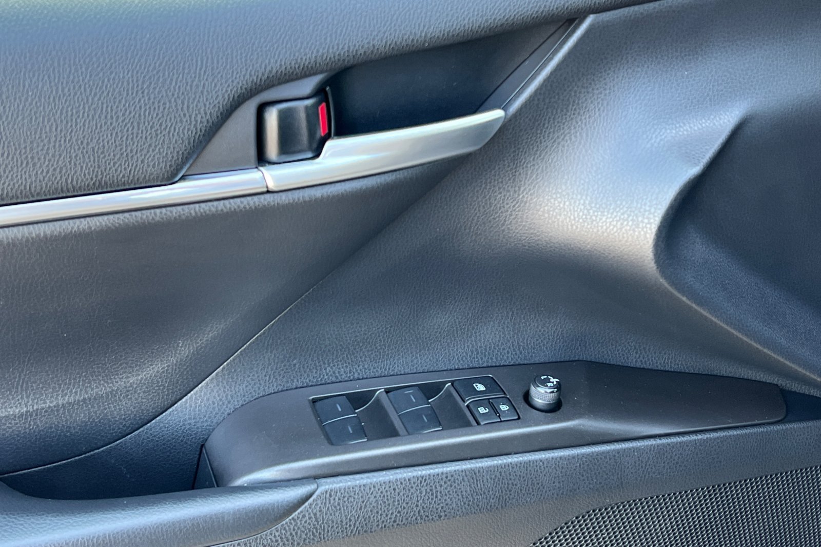 Certified Used 2023 Midnight Black Metallic Toyota SE image 11