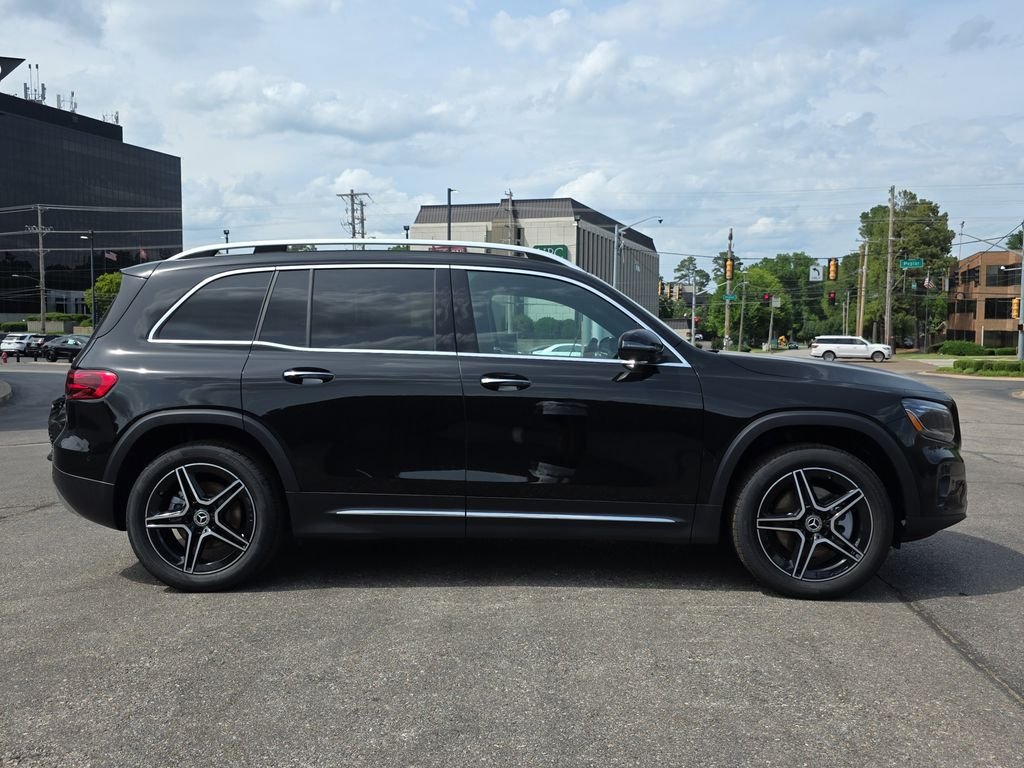 New 2026 Black Mercedes-Benz GLB 250 image 6