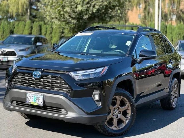 2024 Toyota RAV4 Hybrid Woodland Edition