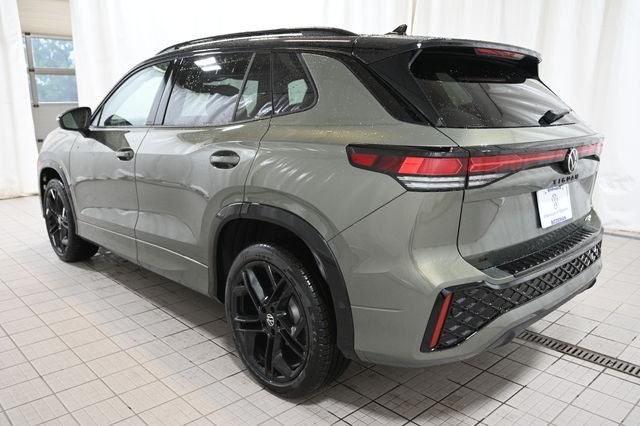 New 2026 Green Volkswagen 2.0T SE R-Line Black image 10