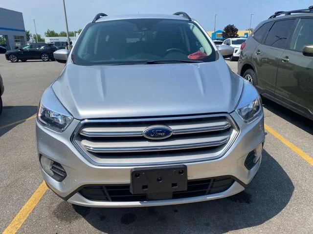 Used 2018 Ford Escape SE with VIN 1FMCU0GDXJUD06994 for sale in Saginaw, MI