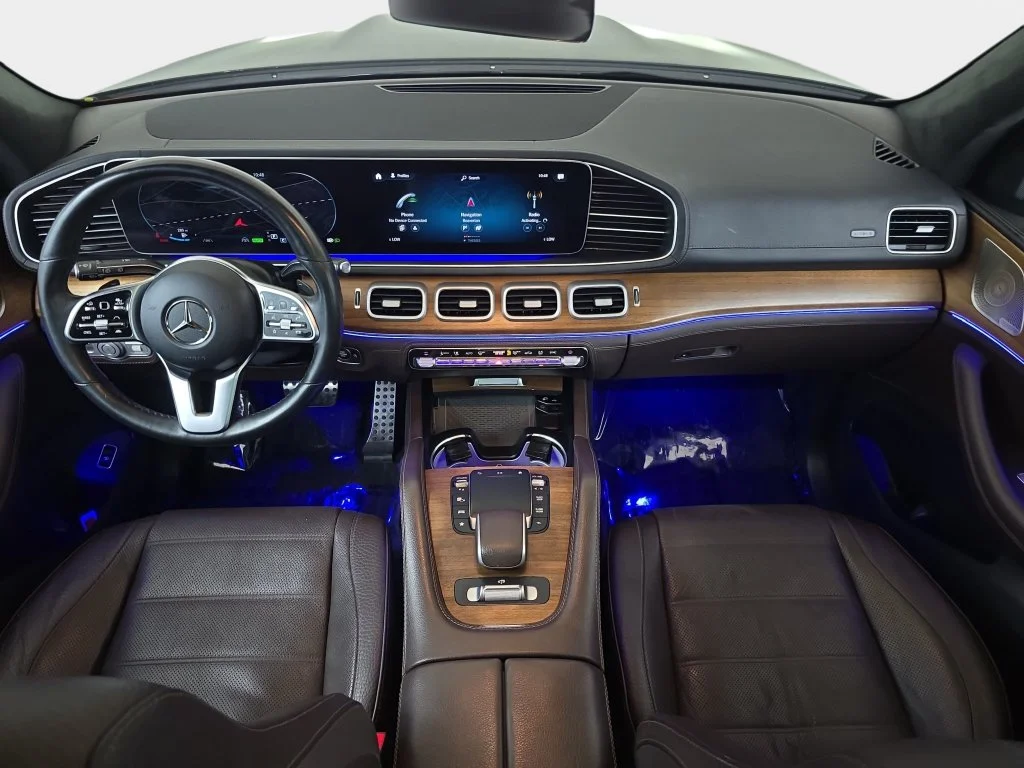 Used 2023 Black Mercedes-Benz GLS 580 image 12