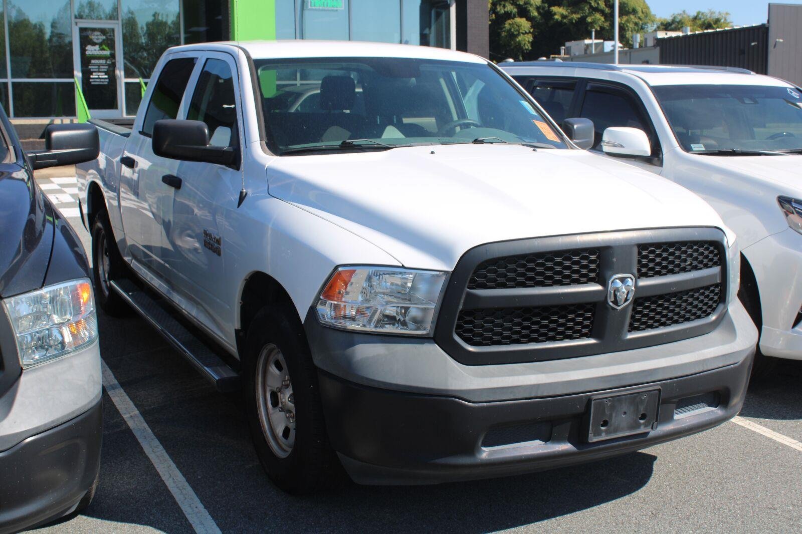 Used 2018 Bright White Clearcoat Ram Tradesman image 3