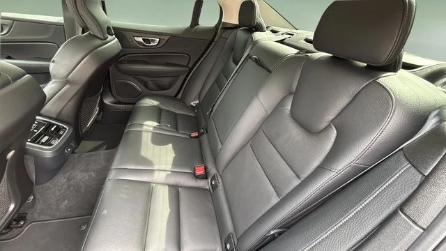 Used 2024 Silver Volvo Ultimate image 19