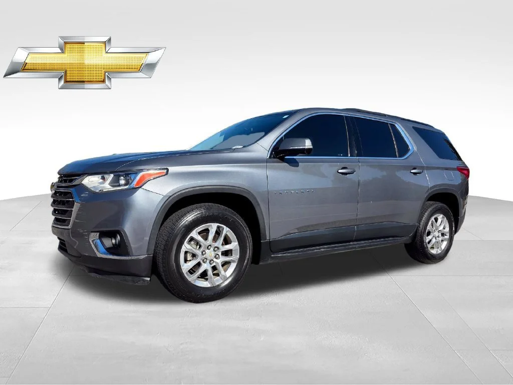 Used 2019 SATIN STEEL METALLIC Chevrolet LT Cloth image 2