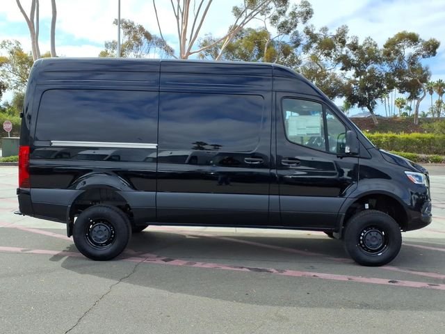 New 2026 Black Mercedes-Benz Cargo 144 WB image 20