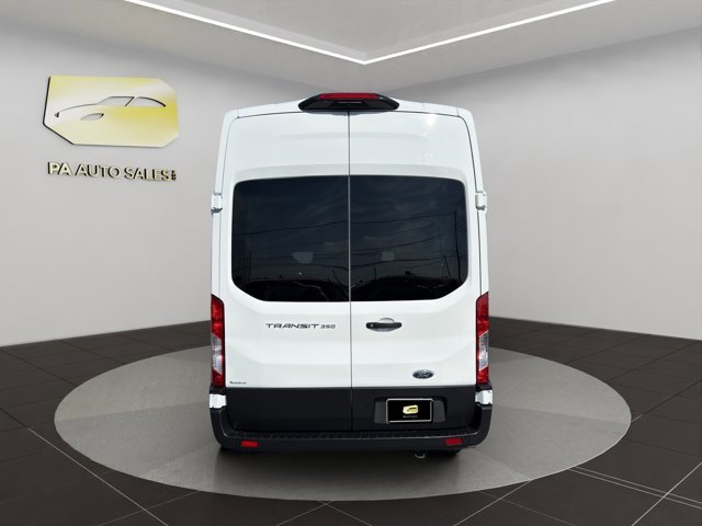 Used 2023 White Ford XL image 6