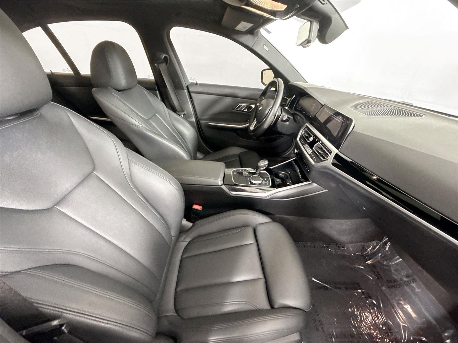 Used 2019 Mineral White Metallic BMW 330i xDrive image 41
