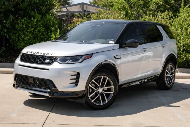 2026 Land Rover Discovery Sport 2