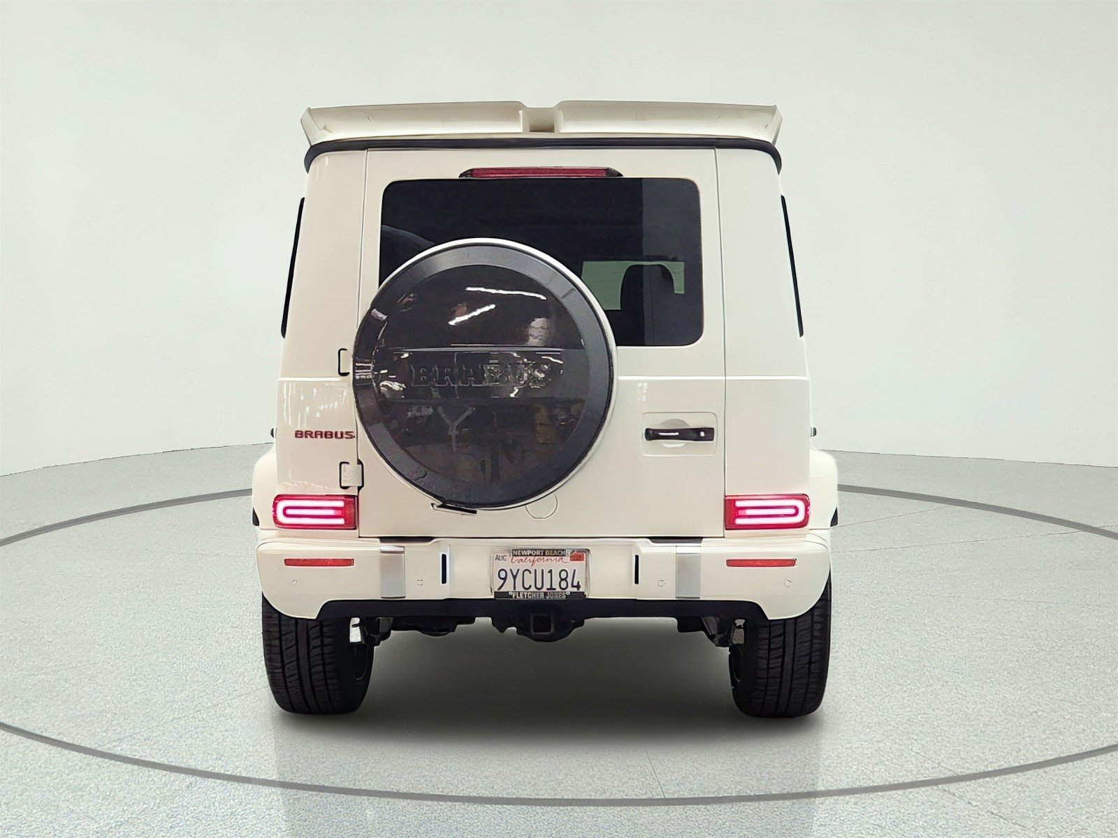 Used 2021 designo Diamond White Metallic Mercedes-Benz AMG® G 63 4MATIC SUV image 6