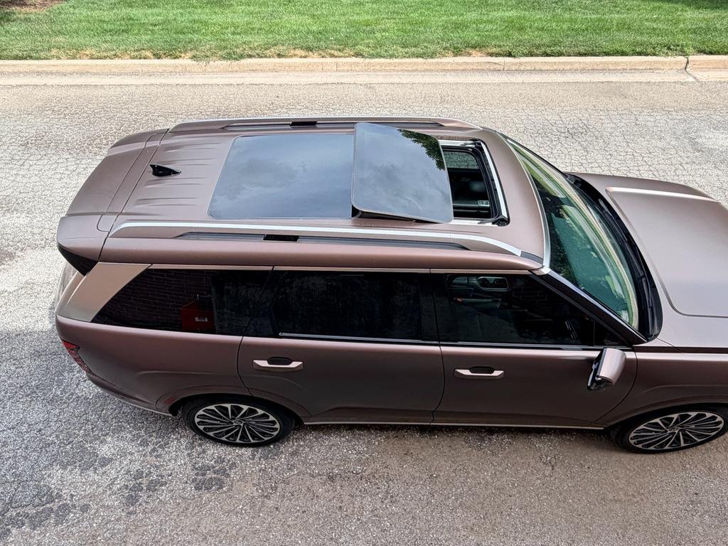 New 2026 Earthy Brass Matte Hyundai Calligraphy FWD image 9