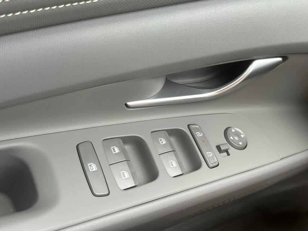 2026 Hyundai Elantra SEL Sport - Photo 21