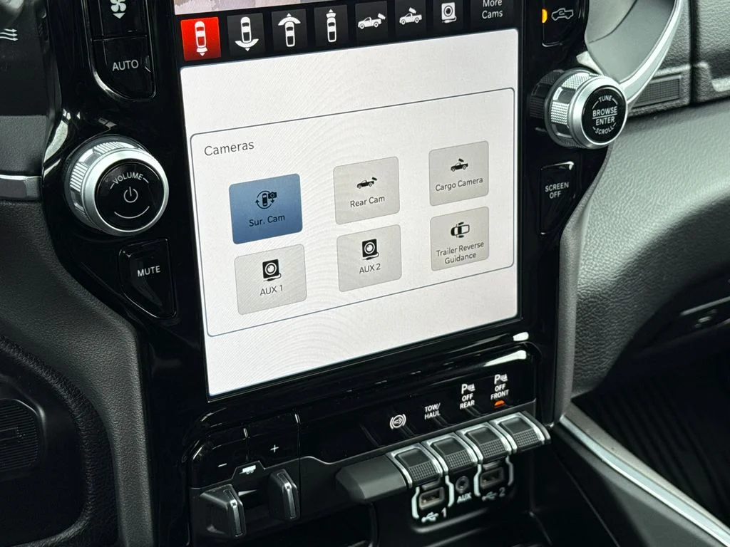 Used 2024 Silver Ram Laramie image 27
