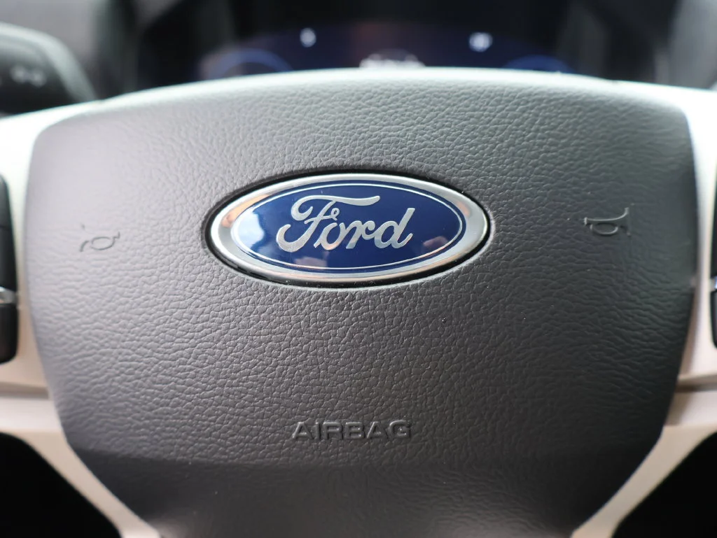 New 2026 Agate Black Metallic Ford Active image 28