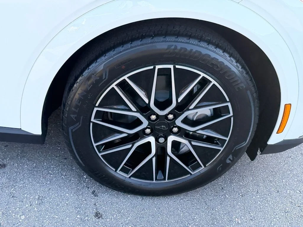 Used 2026 White Ford Premium image 18