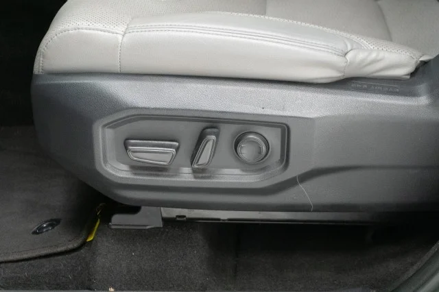 Used 2023 Army Green Toyota SR5 image 18