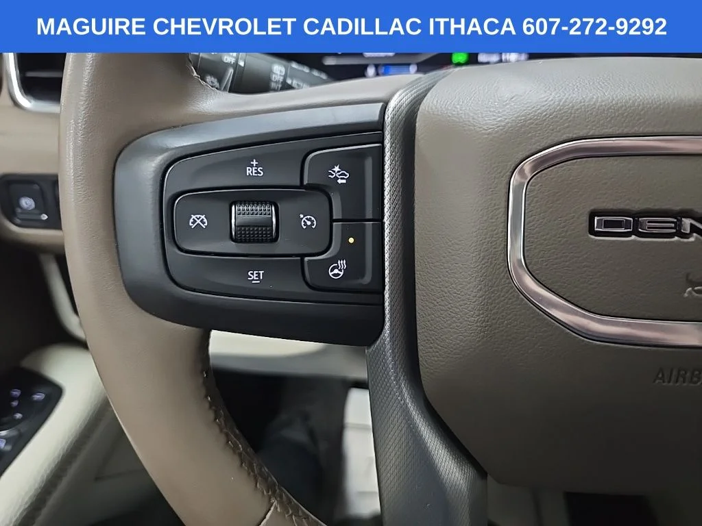 Used 2023 Silver GMC Denali image 20