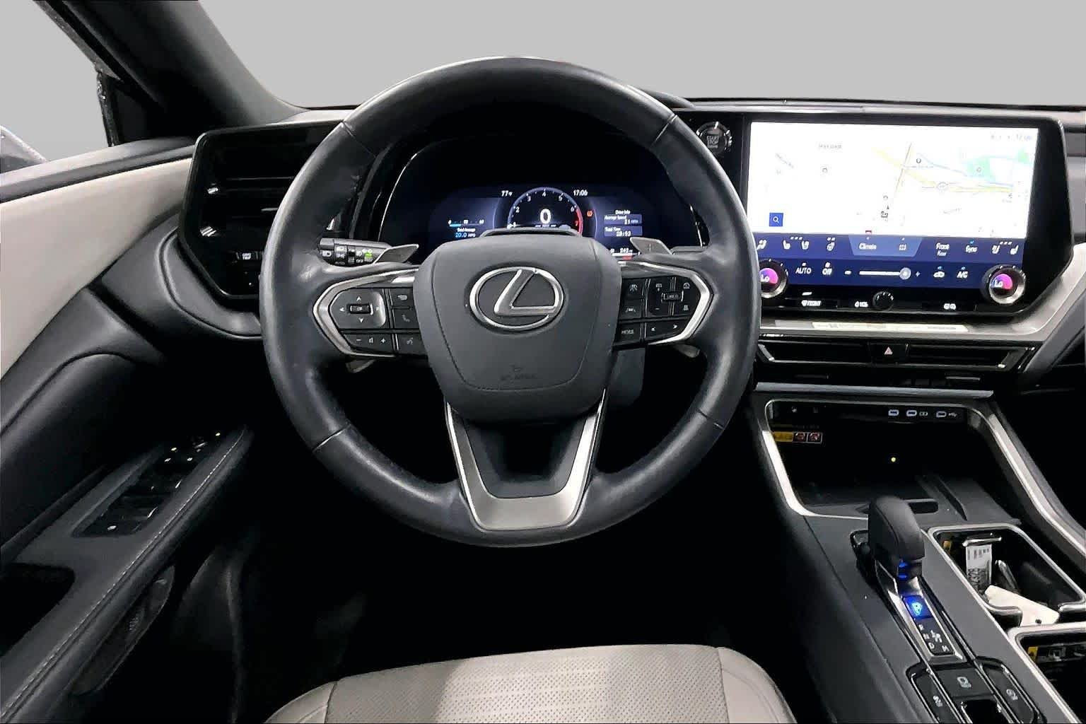 Certified Used 2025 Caviar Lexus Premium image 5