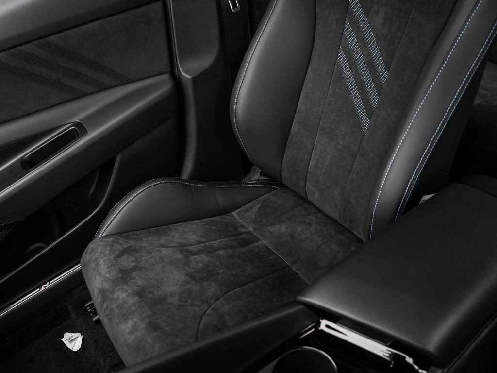 New 2026 Abyss Black Hyundai Manual FWD image 23