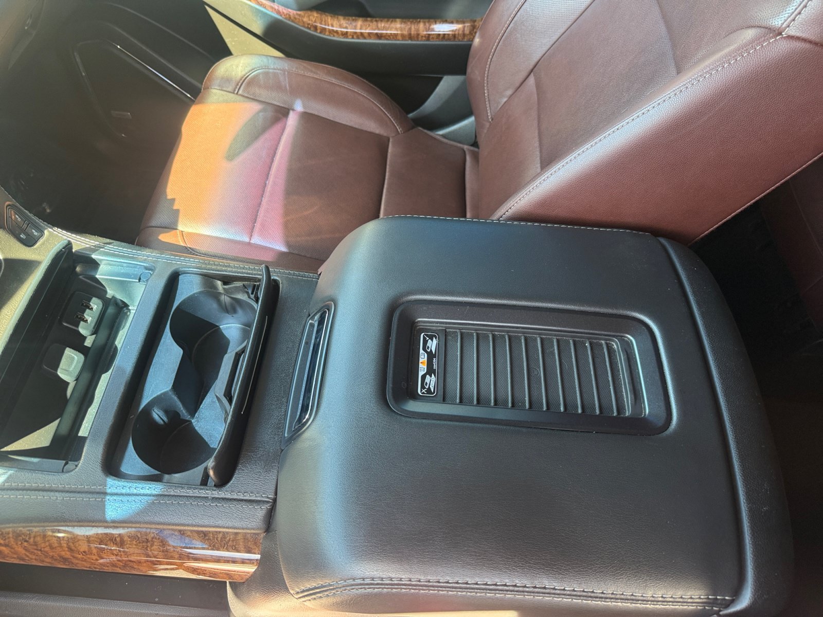 Used 2020 BLACK Chevrolet Premier image 14