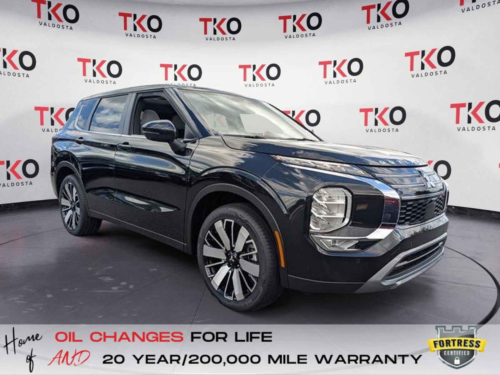 2025 Mitsubishi Outlander SE 2WD's photo