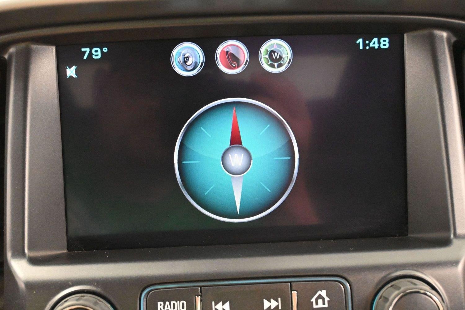 Used 2015 Brownstone Metallic Chevrolet 4WD LT image 28