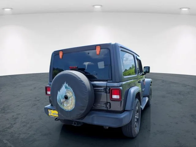 Used 2020 Gray Jeep Sport image 19
