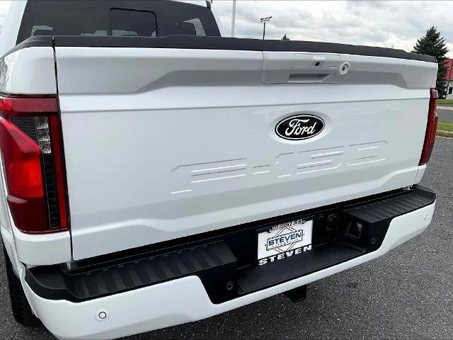 New 2026 Oxford White Ford XLT image 49