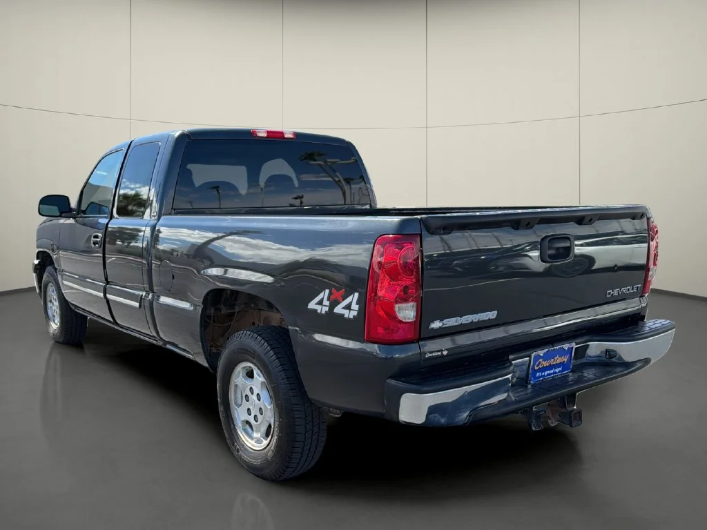 Used 2003 Gray Chevrolet LS image 5