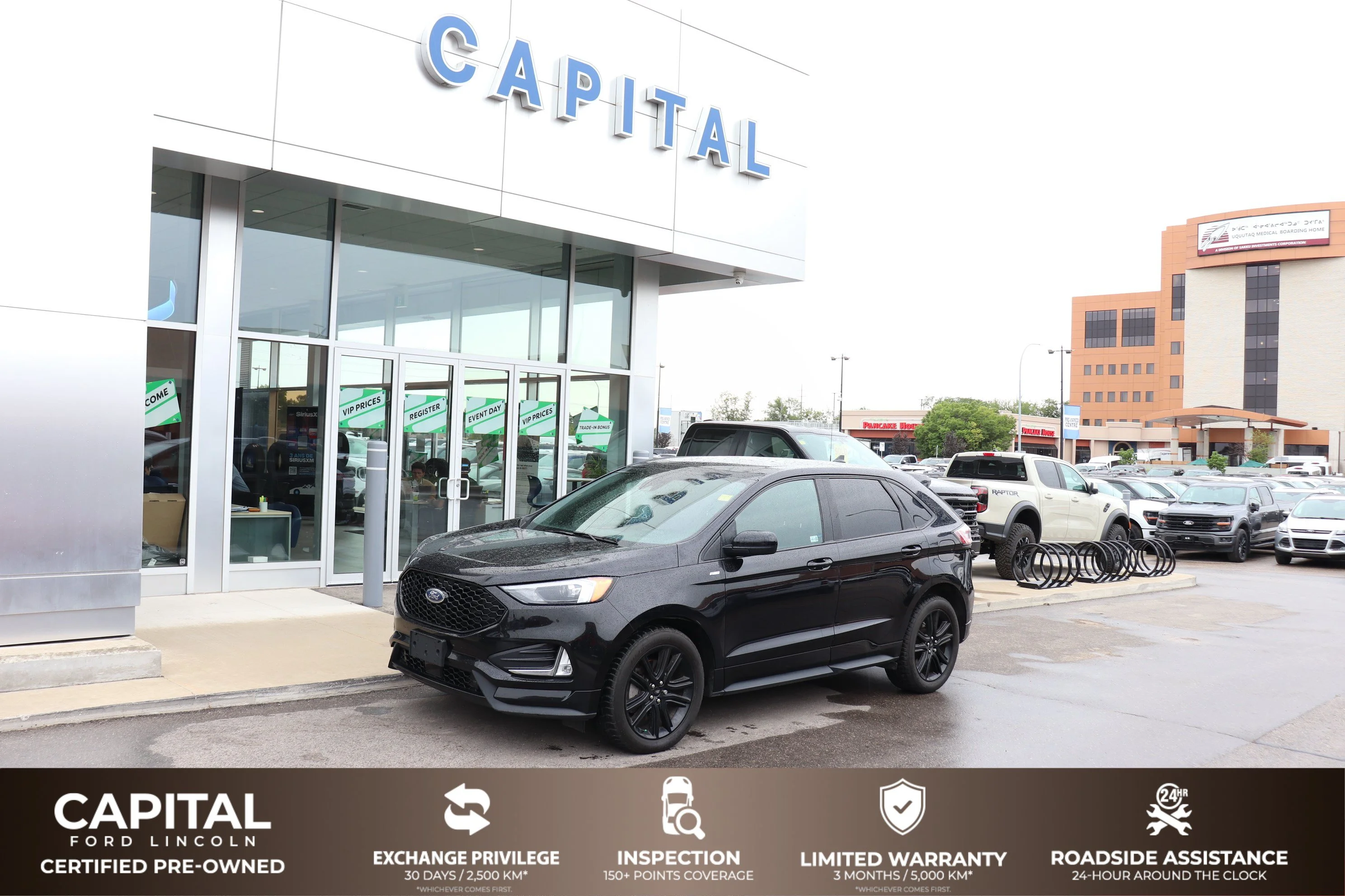 Used 2023 Black Ford SEL image 1