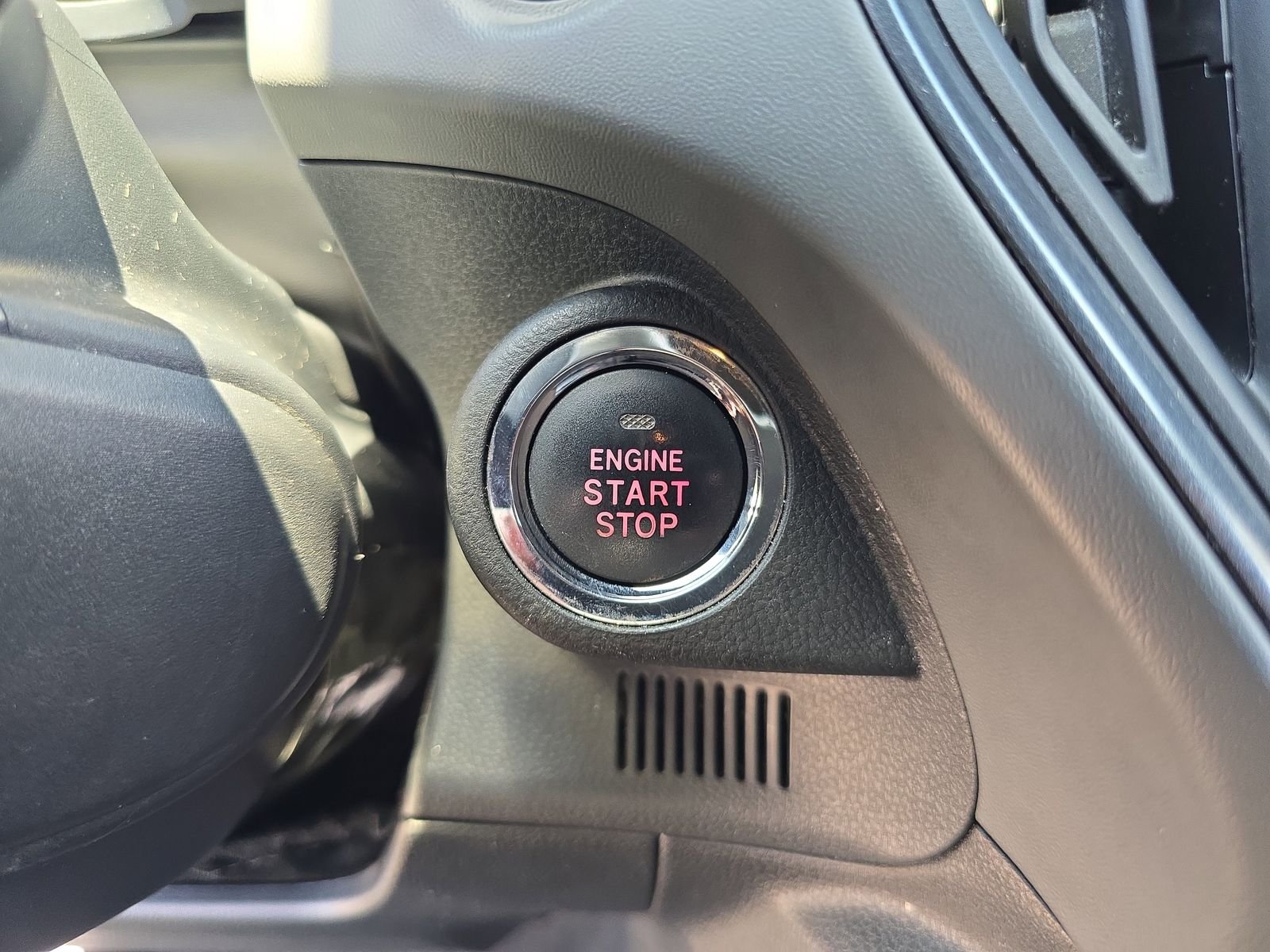 Used 2024 Silver Subaru Sport image 25