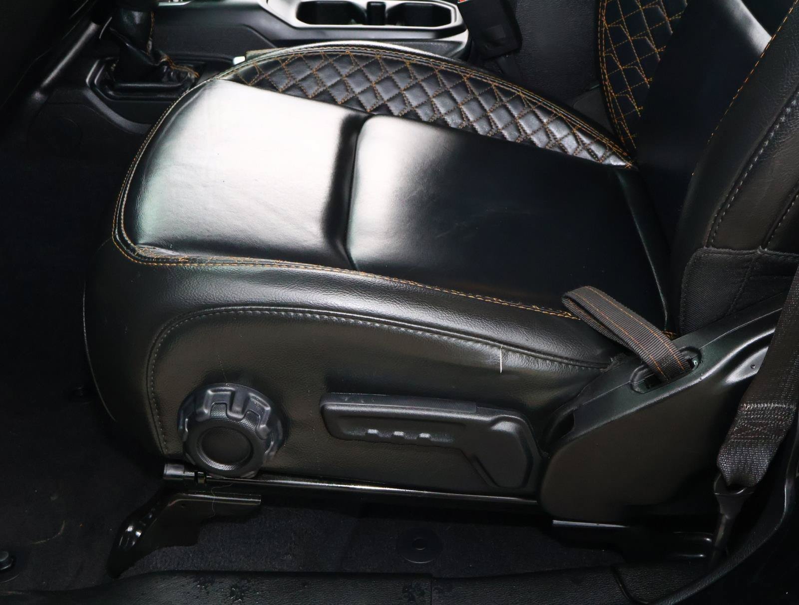 Used 2022 Black Clearcoat Jeep Unlimited Sahara High Altitude image 13
