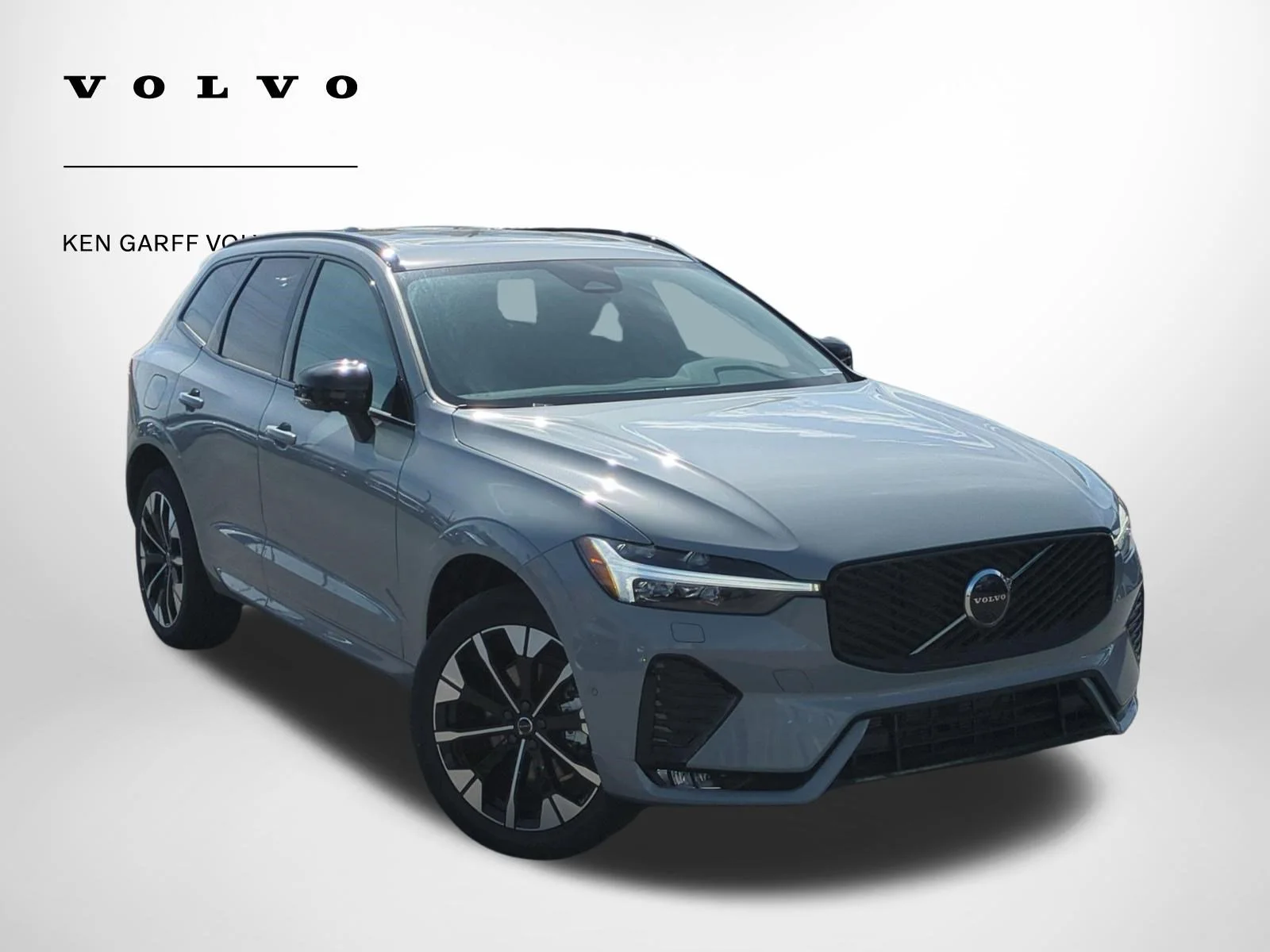 2026 Volvo XC60 B5 Plus Dark AWD's photo