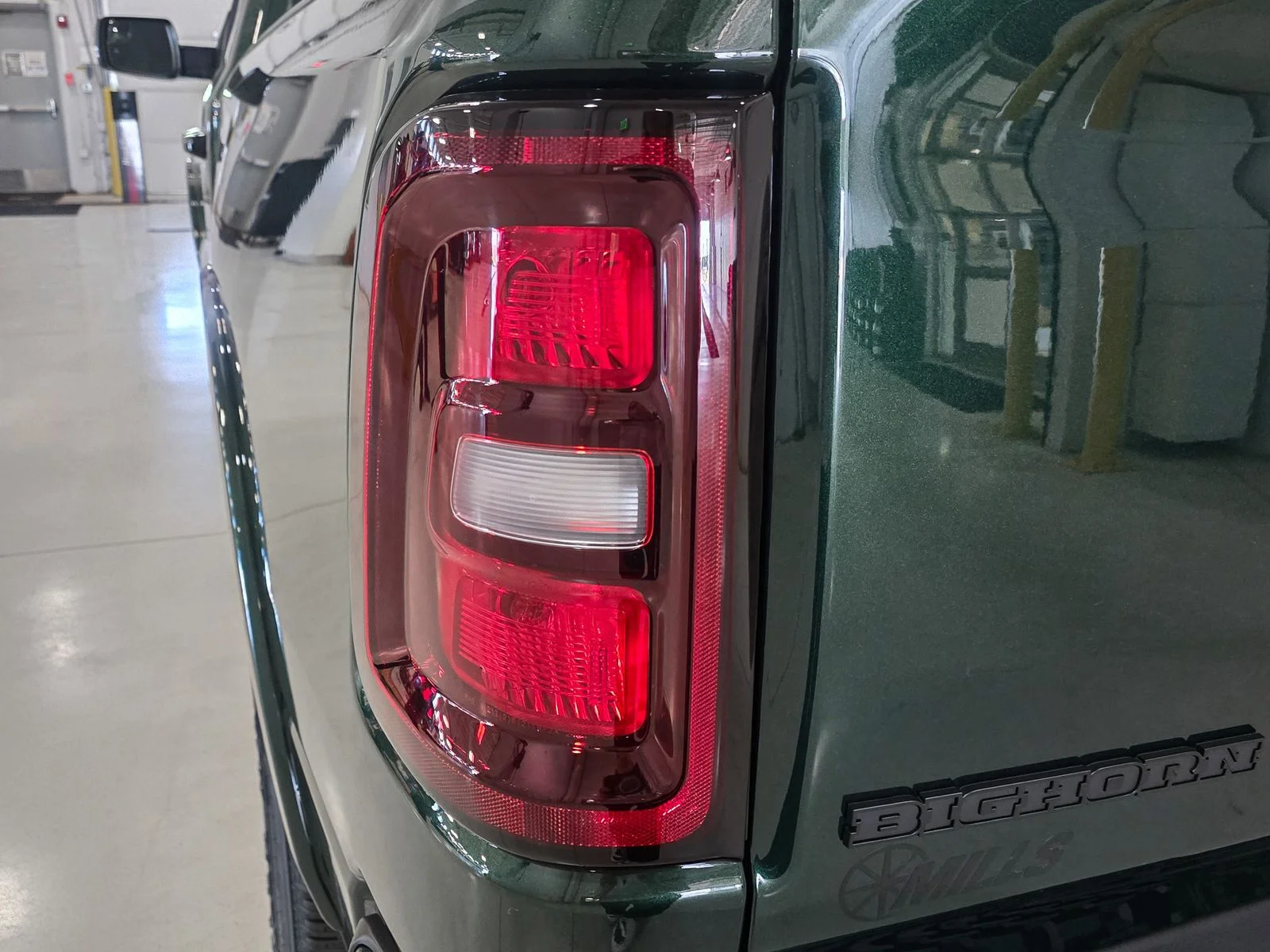 New 2026 Serrano-Green Metallic Exterior Paint RAM Big Horn/Lone Star image 15