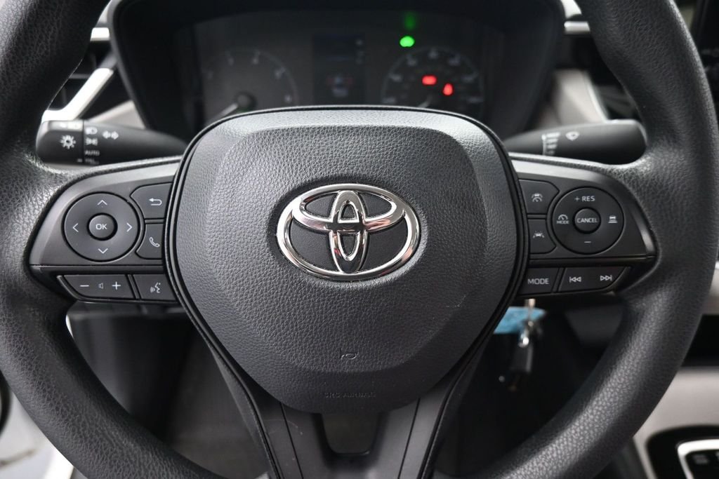 Used 2024 White Toyota LE image 21