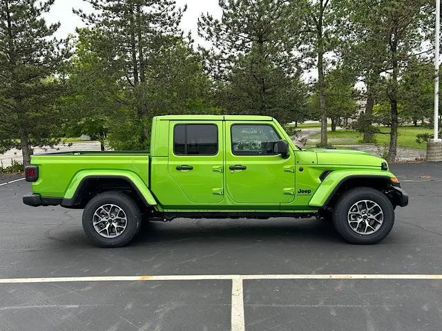 2025 Jeep Gladiator Sport S - Photo 2