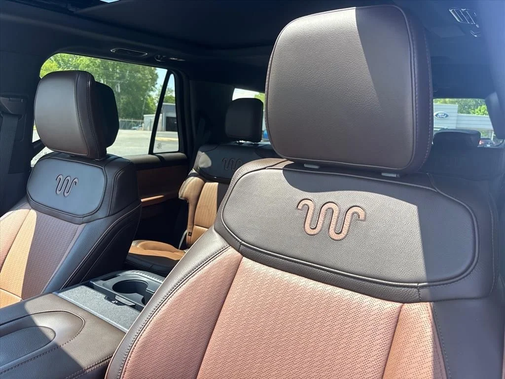 New 2026 Star White Metallic Tri-Coat Ford King Ranch® image 39