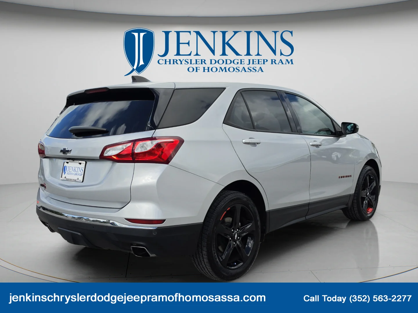 Used 2019 Silver Ice Metallic Chevrolet LT image 5