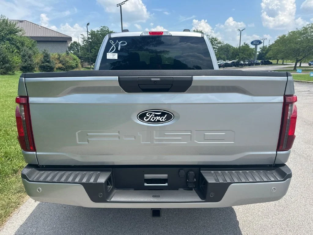 New 2026 Silver Ford XLT image 10