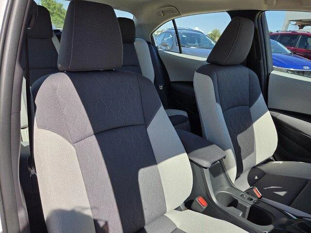 Used 2026 Ice Cap Toyota LE image 27
