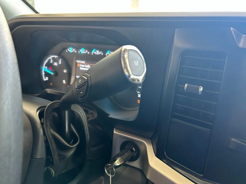 Used 2025 White Ford XL image 8