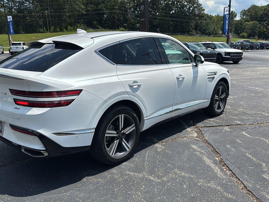 Used 2025 Uyuni White Genesis 3.5T image 6