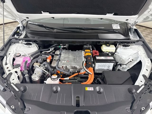 New 2026 Wind Chill Pearl Toyota XSE image 29