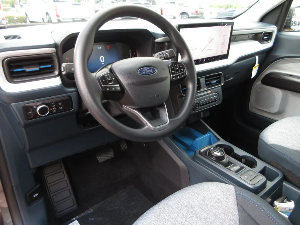 New 2026 Carbonized Gray Metallic Ford XLT image 13