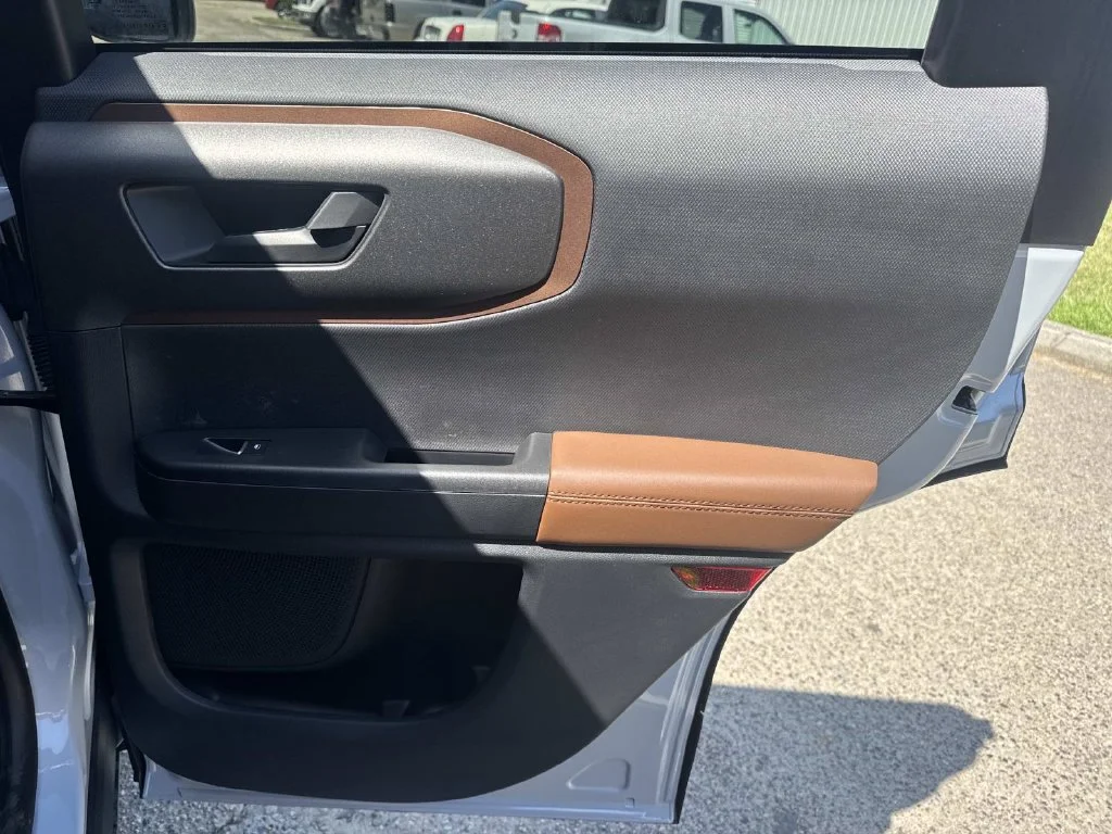 New 2026 Space White Metallic Ford Outer Banks® image 24