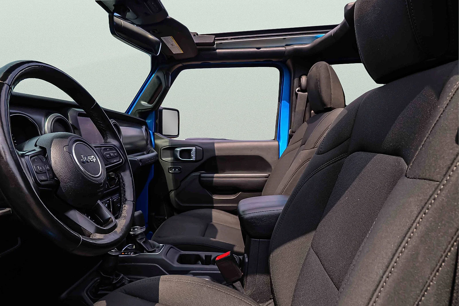 Used 2023 Hydro Blue Pearlcoat Jeep Willys image 9