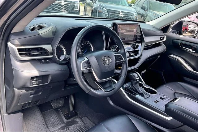 Used 2024 Gray Toyota XLE image 14