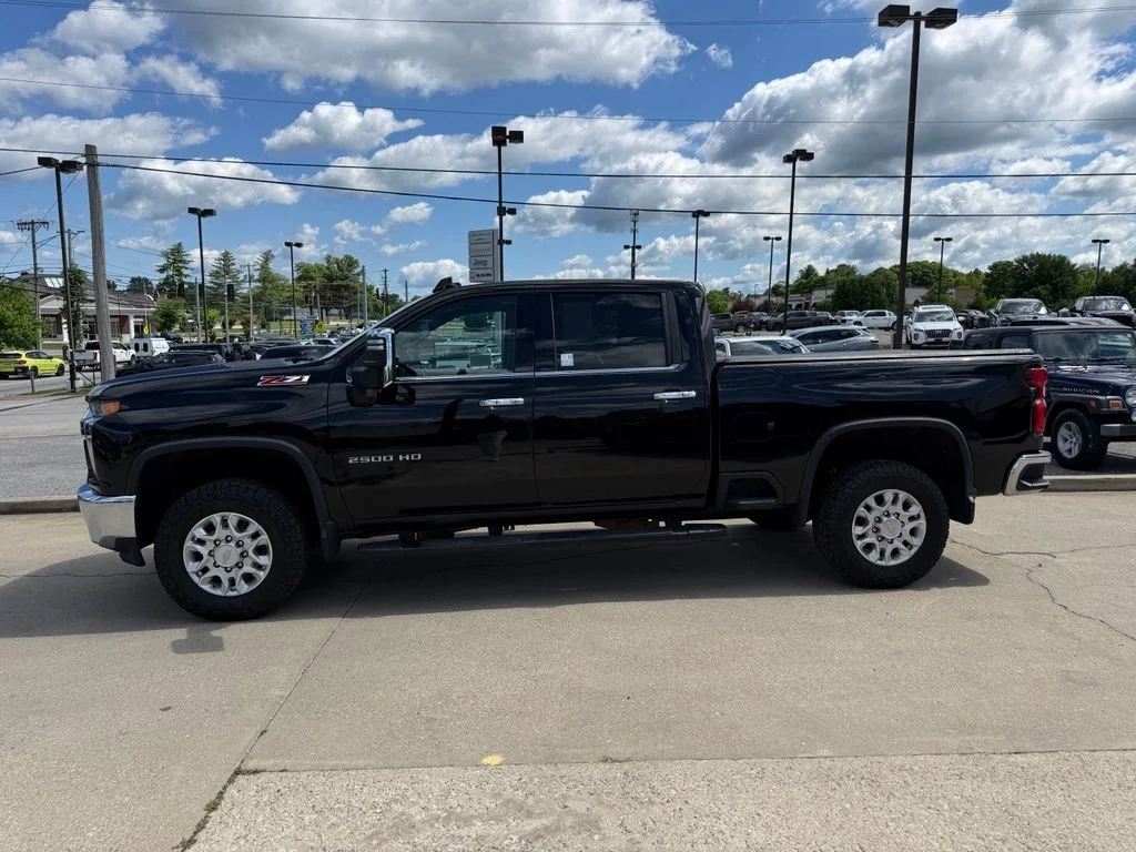 Used 2020 Black Chevrolet LTZ image 10