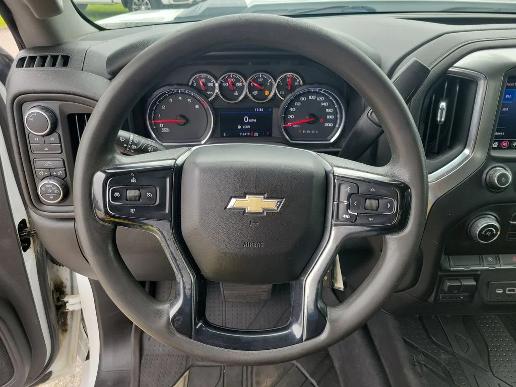 Used 2020  Chevrolet LT image 22