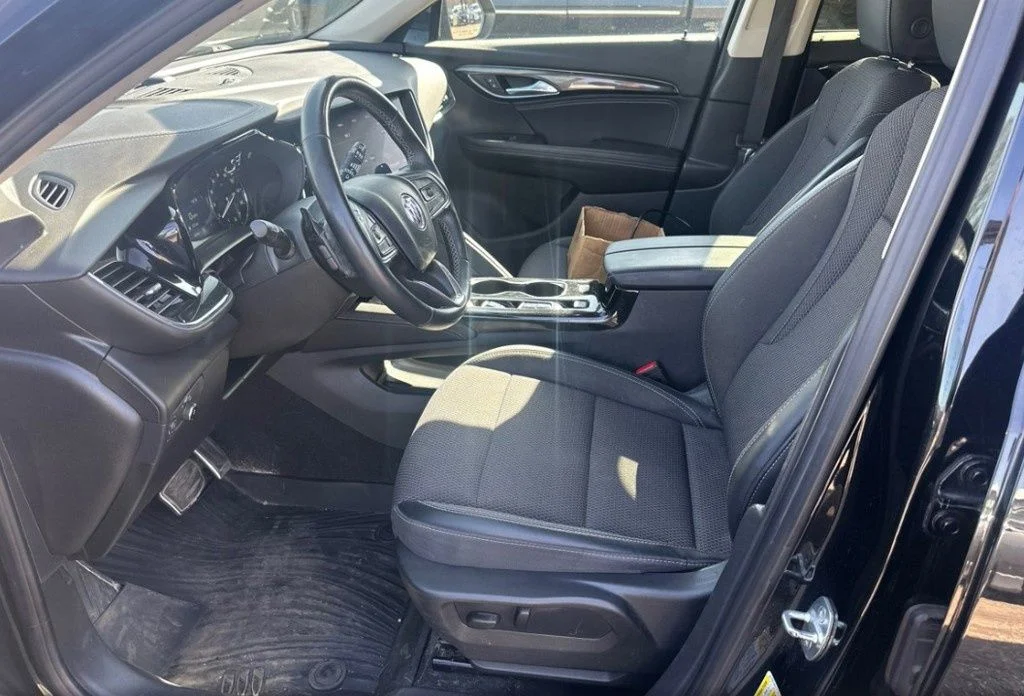 Used 2023 Black Buick Preferred image 10